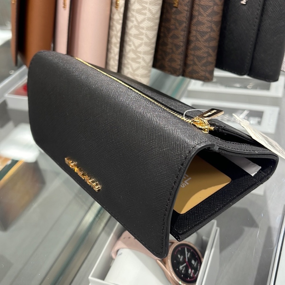 MICHAEL KORS JET SET TRAVEL LARGE TRIFOLD WALLET BLACK COLOR - Picture 6 of 16